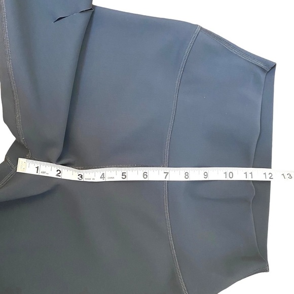 ALO Yoga High Waisted Ripped Warrior Leggings- Anthracite Charcoal Grey - Picture 10 of 11